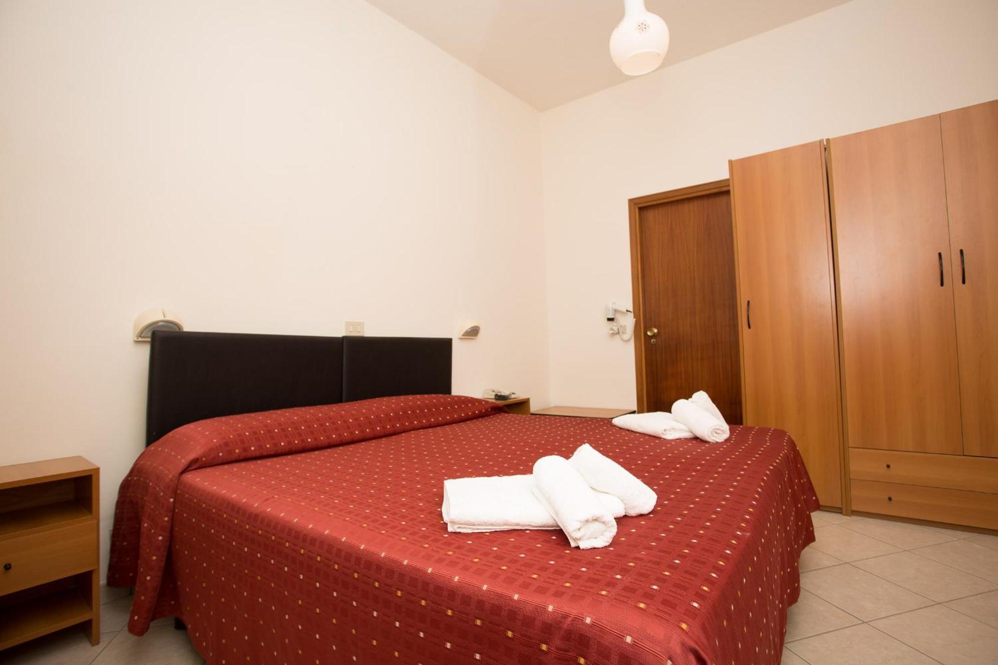 Hotel Real Cervia Quarto foto
