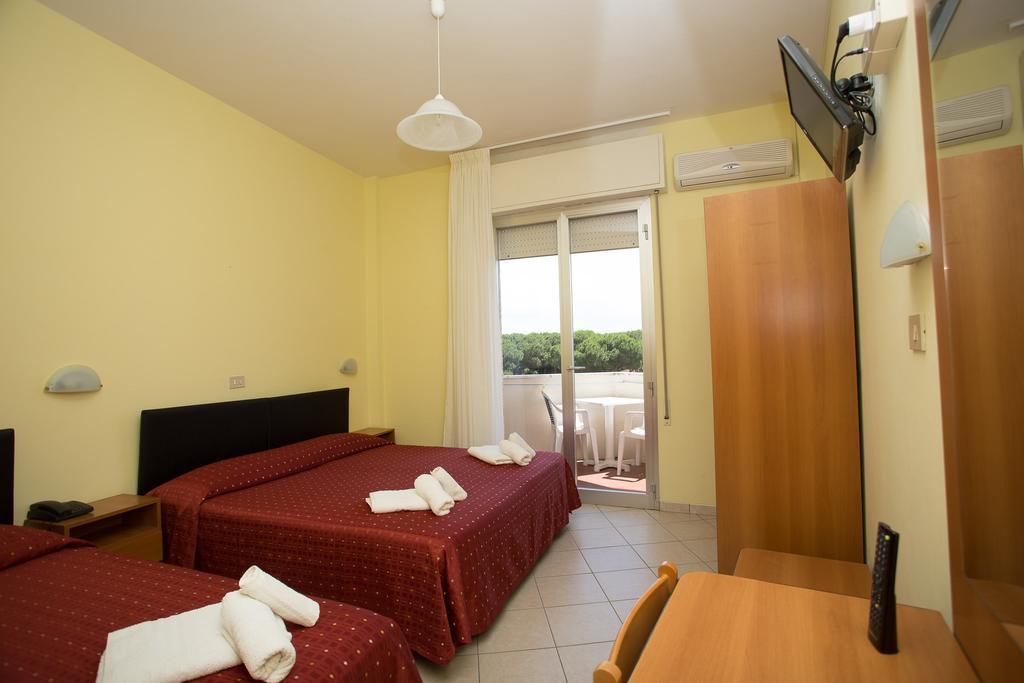 Hotel Real Cervia Quarto foto